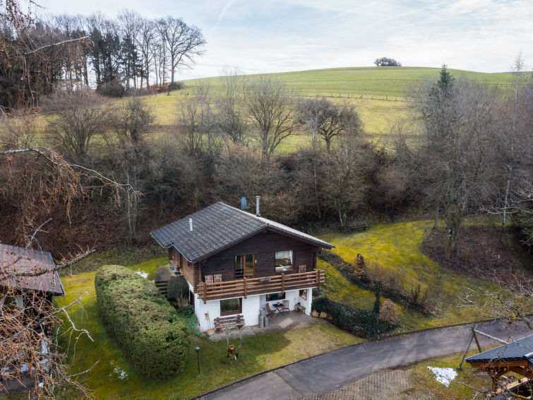 Foto van exterieur van Appartement Schöneckenin de winter Foto van exterieur van Appartement Schöneckenin de winter