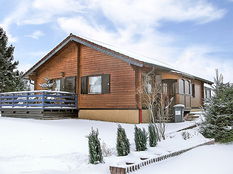 Foto van exterieur van Vakantiehuis Adenauin de winter