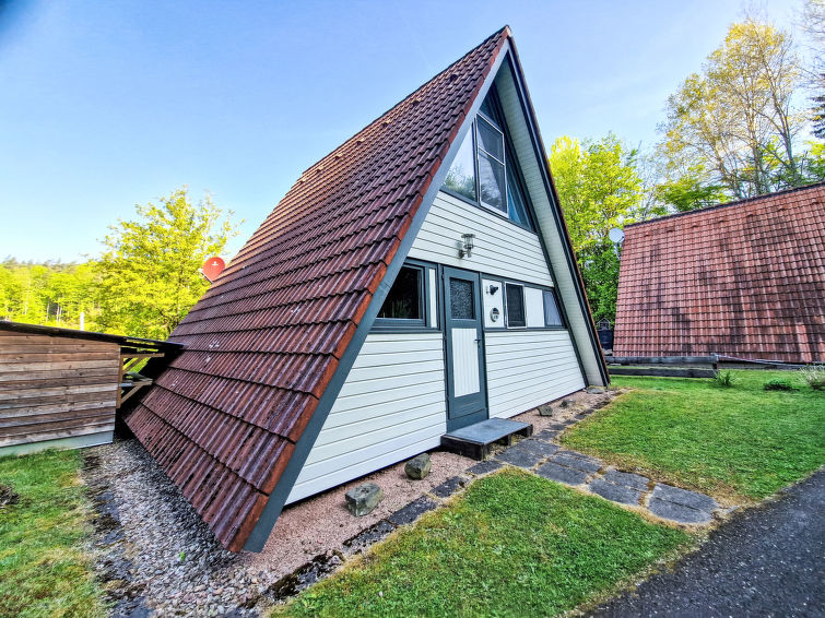 Foto van exterieur van Vakantiehuis Ronshausenin de winter