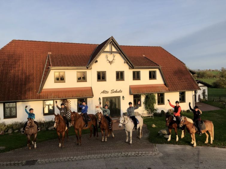 Foto van exterieur van Appartement Dargun