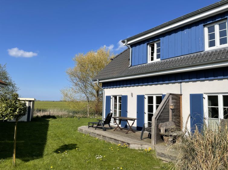 Foto van exterieur van Vakantiehuis Seebad Altefähr Foto van exterieur van Vakantiehuis Seebad Altefähr