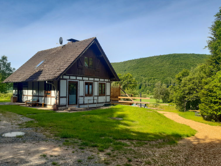 Ontsnap naar het Rustieke Huis aan de Rivier in Weserbergland | Out! Vakantiehuizen