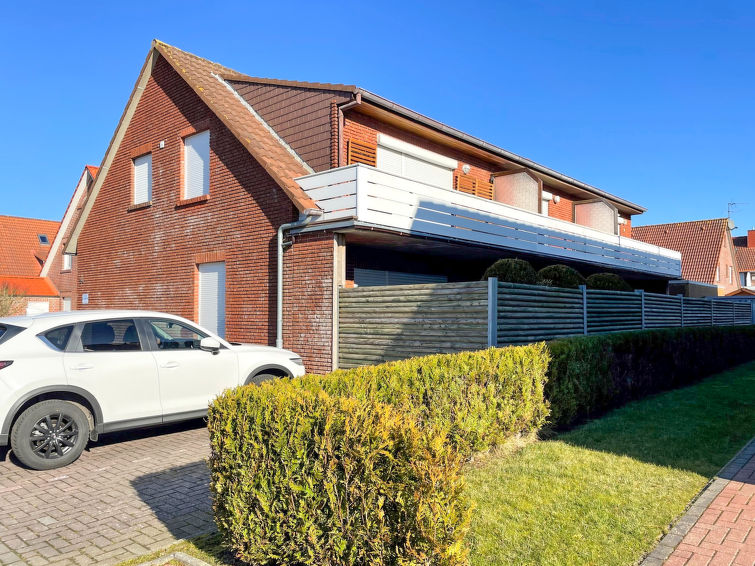 Foto van exterieur van Vakantiehuis Norddeichin de winter