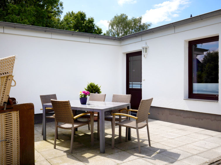 Foto van exterieur van Appartement Warwerort