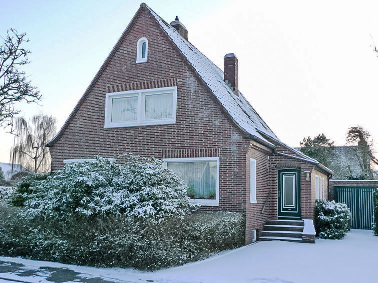 Gezellig Vakantiehuis Kleen in de Rustige Omgeving van Norden | Out! Vakantiehuizen