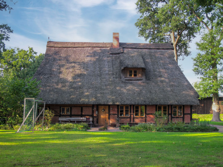 Foto van exterieur van Appartement Sandbostel