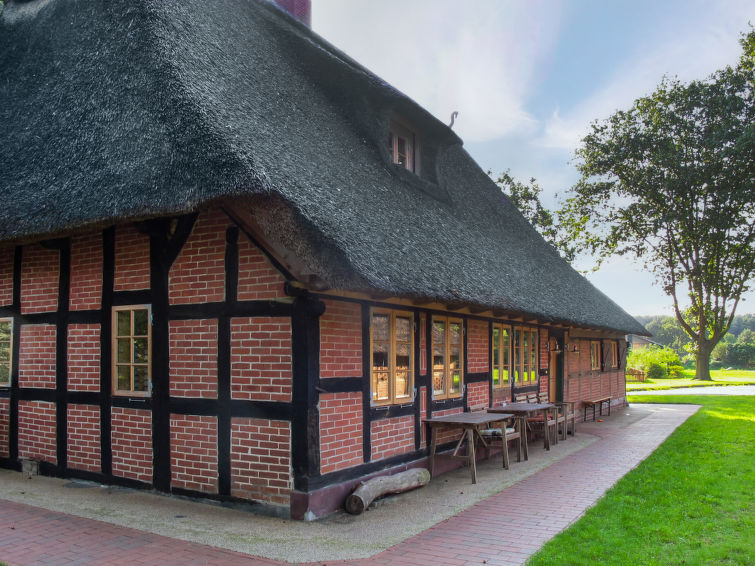 Foto van exterieur van Vakantiehuis Sandbostel