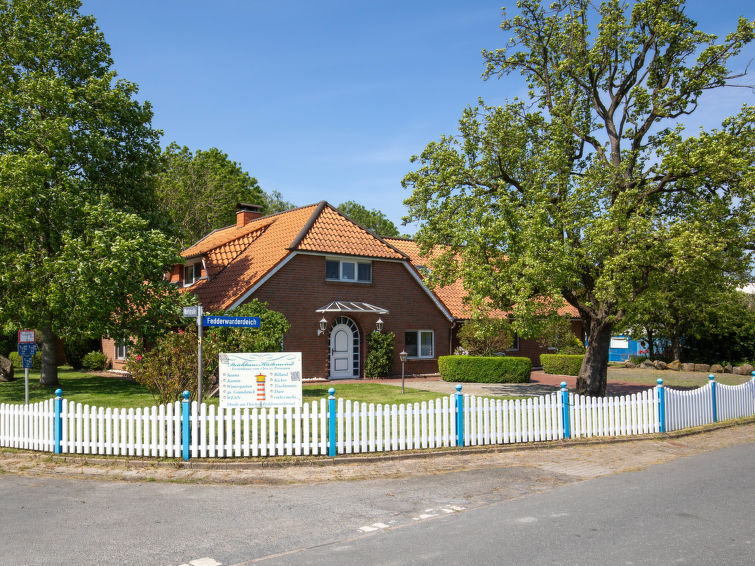 Ruim Vakantiehuis aan de Noordzee: Deichhaus Kstenwind | Out! Vakantiehuizen