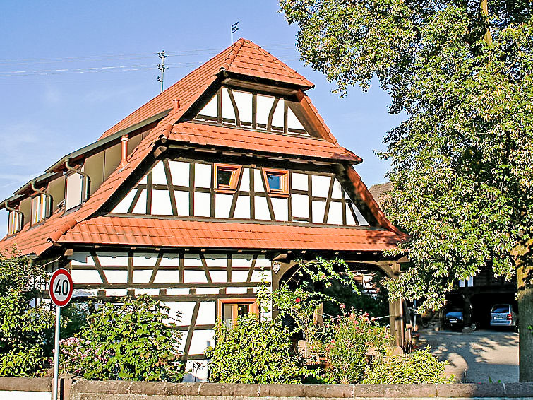 Foto van exterieur van Appartement Ichenheim