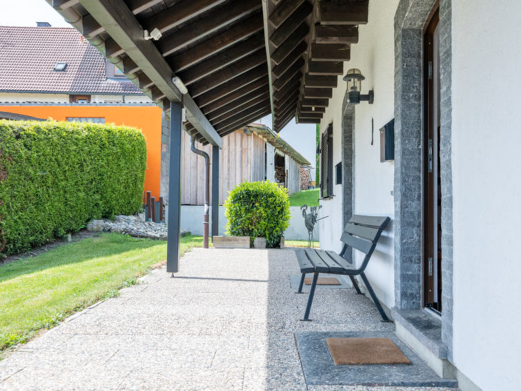 Foto van exterieur van Appartement Dittishausen