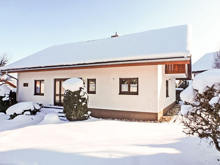 Foto van exterieur van Vakantiehuis Dittishausenin de winter