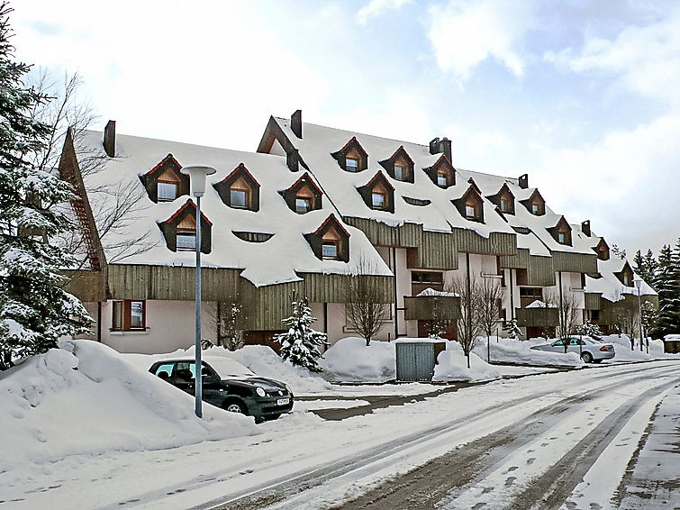 Foto van exterieur van Appartement Schonachin de winter