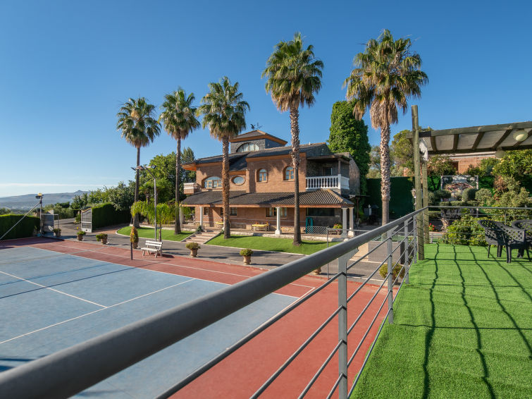 Foto van exterieur van Vakantiehuis Córdoba/Baena Foto van exterieur van Vakantiehuis Córdoba/Baena