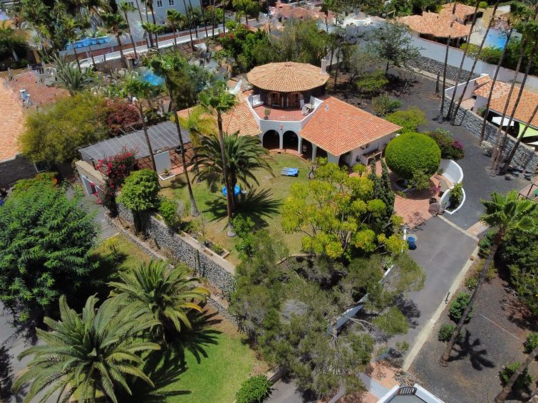 Foto van exterieur van Vakantiehuis Costa Adejein de winter