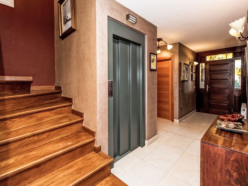 Exterieur E-CAT-0124 Exterieur E-CAT-0124