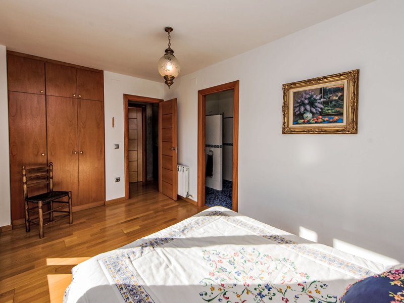 Exterieur E-CAT-0124 Exterieur E-CAT-0124