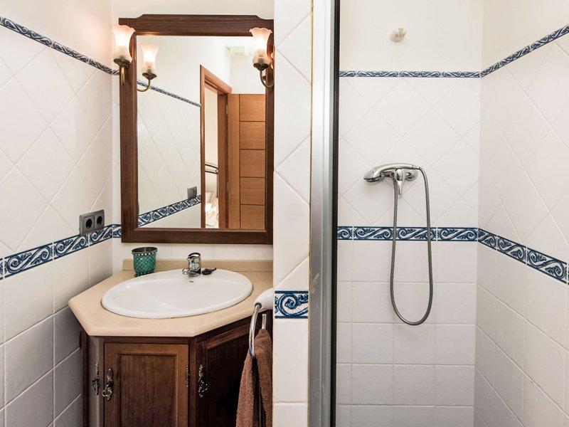 Exterieur E-CAT-0124 Exterieur E-CAT-0124