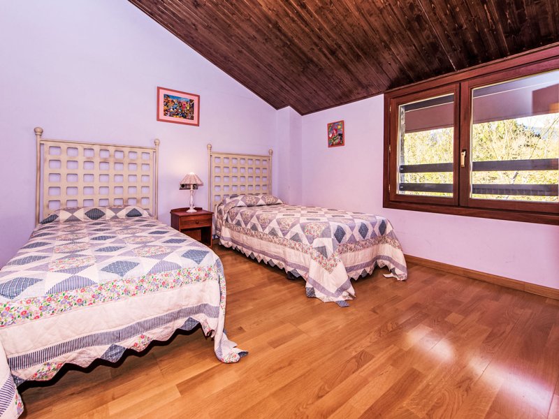 Exterieur E-CAT-0124 Exterieur E-CAT-0124