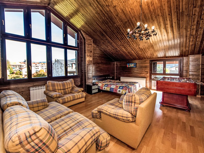 Exterieur E-CAT-0124 Exterieur E-CAT-0124