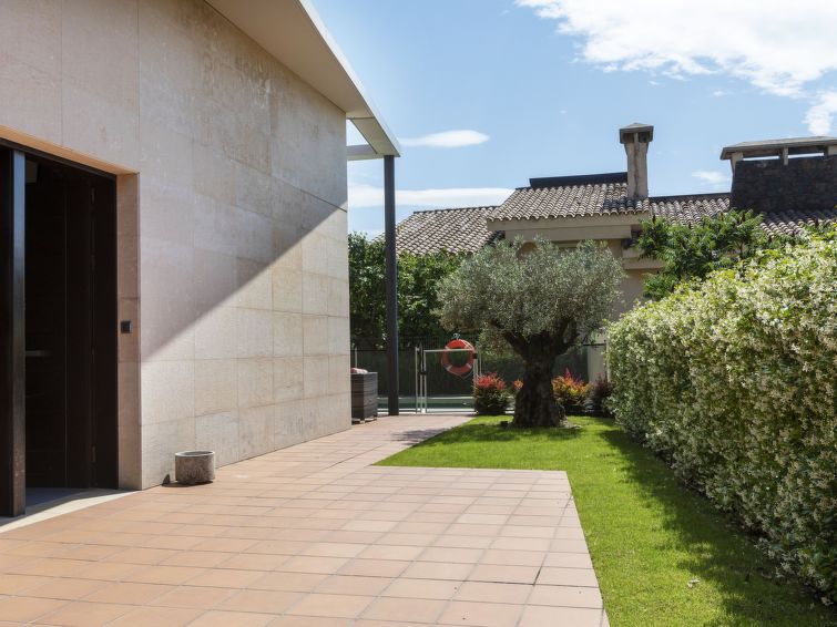 Foto van exterieur van Vakantiehuis Olot