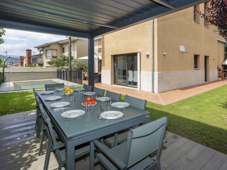 Foto van exterieur van Vakantiehuis Olot