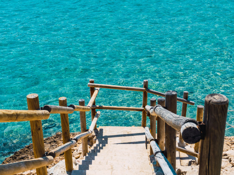 Foto van omgeving van Vakantiehuis L'Ametlla de Mar