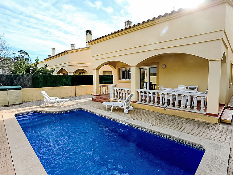 Gezellig Vakantiehuis Tatiana in Deltebre, Costa Daurada | Out! Vakantiehuizen