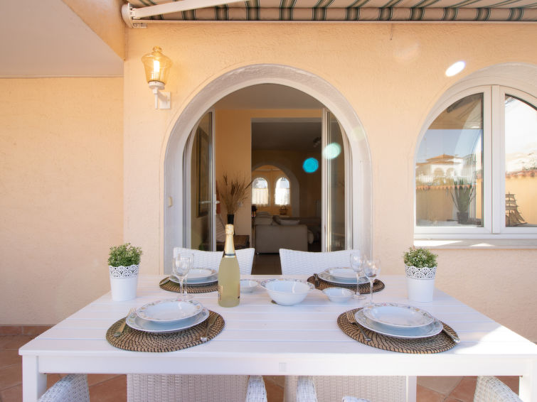 Foto van exterieur van Vakantiehuis Empuriabrava