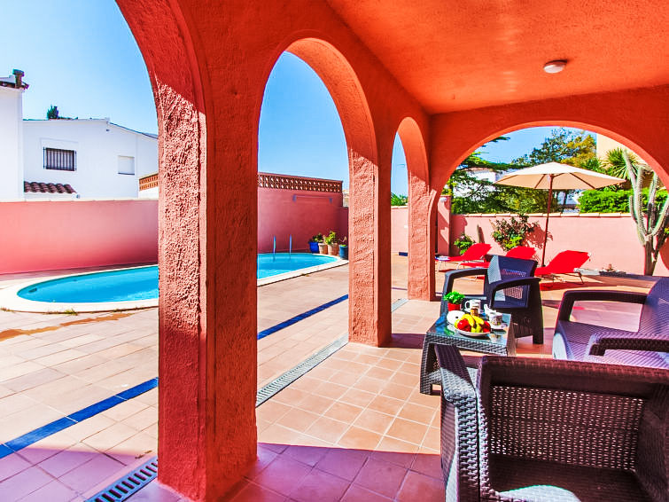 Foto van exterieur van Vakantiehuis Empuriabrava