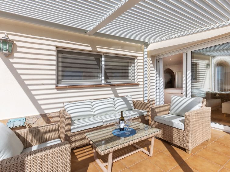 Luxe en Comfort in Villa Panorama met Adembenemend Uitzicht ... | Out! Vakantiehuizen