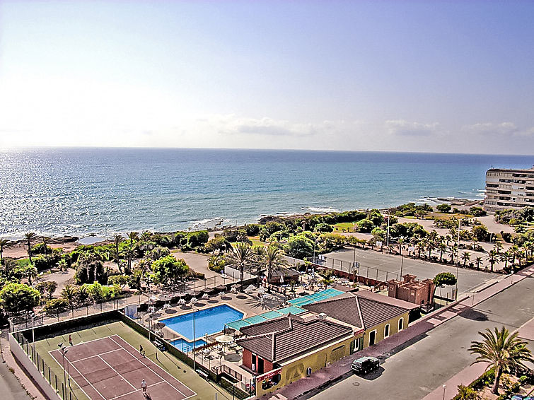 Comfortabel Appartement met Uitzicht op Zee in Torrevieja | Out! Vakantiehuizen