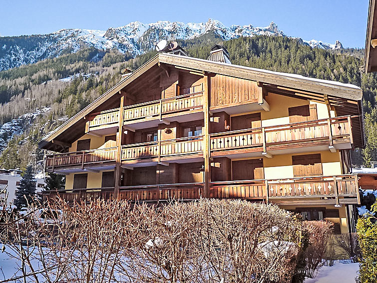 Foto van exterieur van Appartement Chamonixin de winter