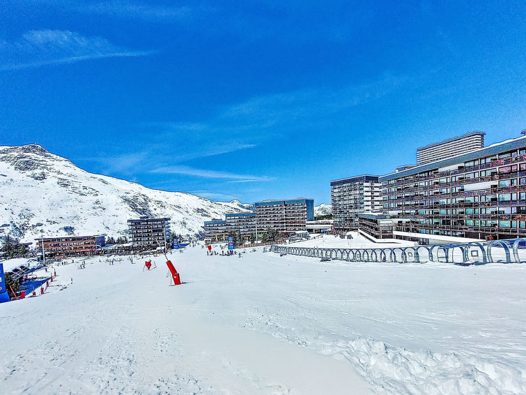 Foto van omgeving van Vakantiehuis Les Menuiresin de winter