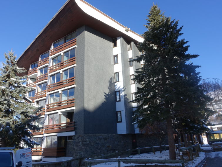 Foto van exterieur van Appartement Les Menuiresin de winter