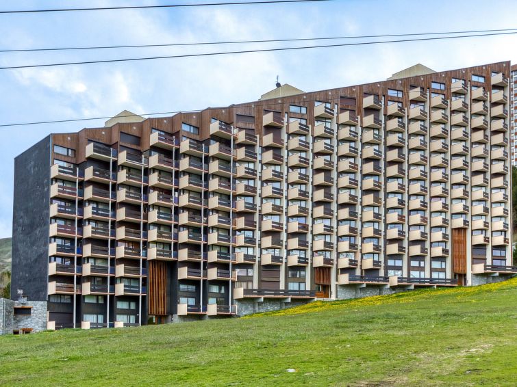 Foto van exterieur van Appartement Les Menuiresin de winter