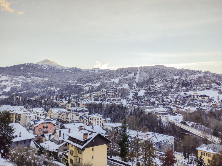 Foto van exterieur van Appartement Saint Gervaisin de winter