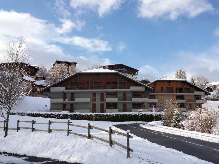 Foto van exterieur van Appartement Saint Gervaisin de winter