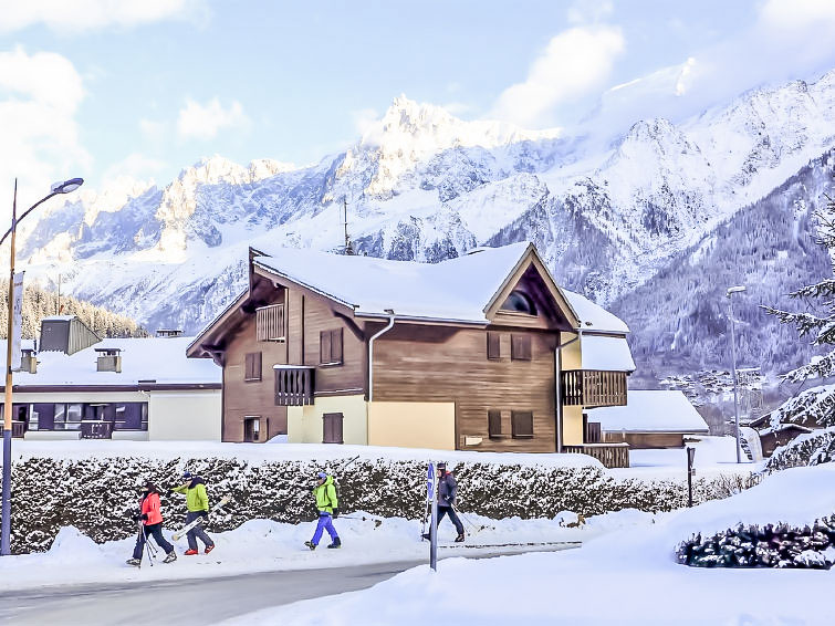 Foto van exterieur van Appartement Les Houchesin de winter