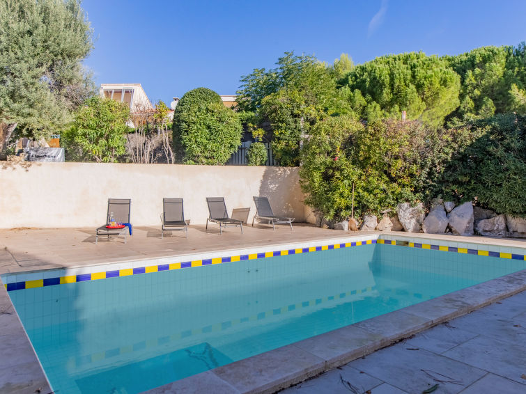 Foto van exterieur van Vakantiehuis Vinsobres