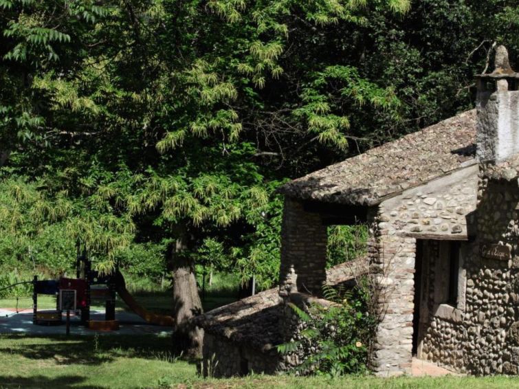 Foto van exterieur van Vakantiehuis Les Vansin de winter