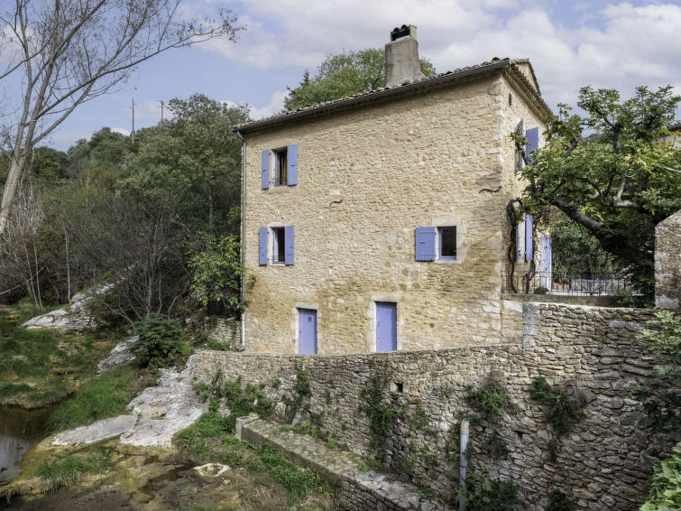 Foto van exterieur van Vakantiehuis Saint Montan