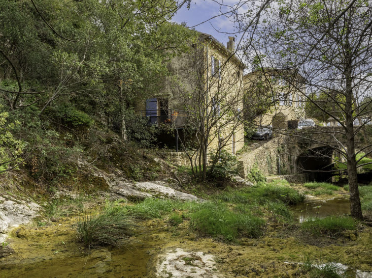 Foto van exterieur van Vakantiehuis Saint Montan