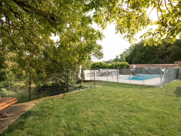 Foto van exterieur van Vakantiehuis Epertully Foto van exterieur van Vakantiehuis Epertully