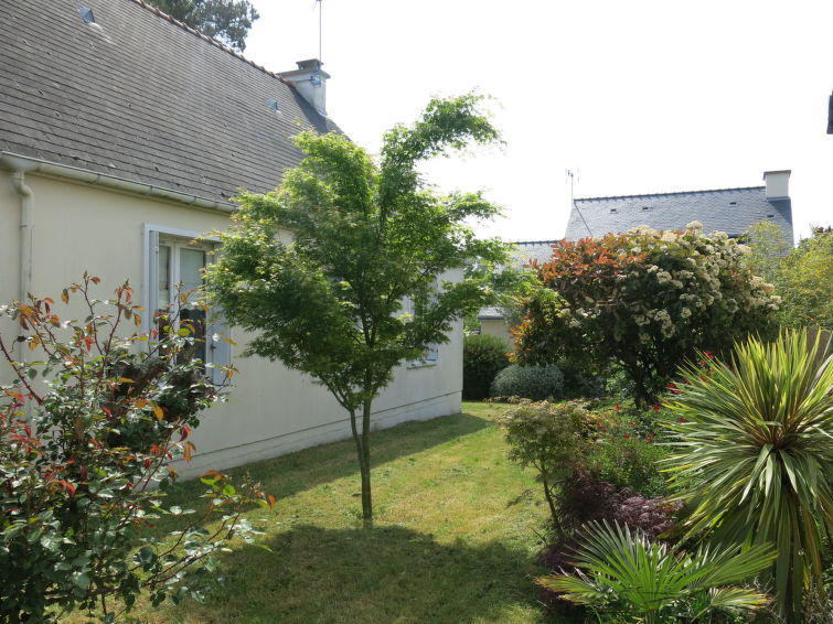 Foto van exterieur van Vakantiehuis Arzonin de winter