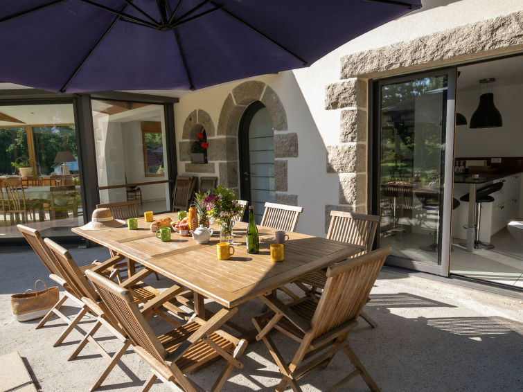 Foto van exterieur van Vakantiehuis Ploumilliau