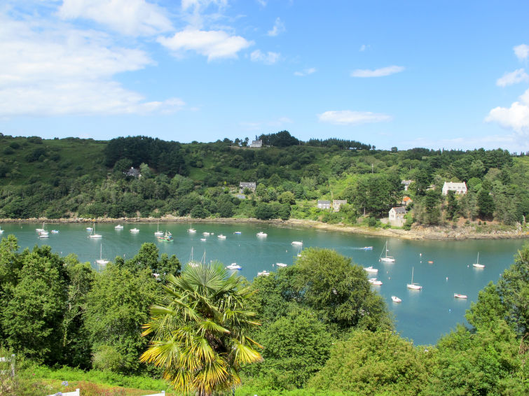 Foto van omgeving van Vakantiehuis Ploumilliau