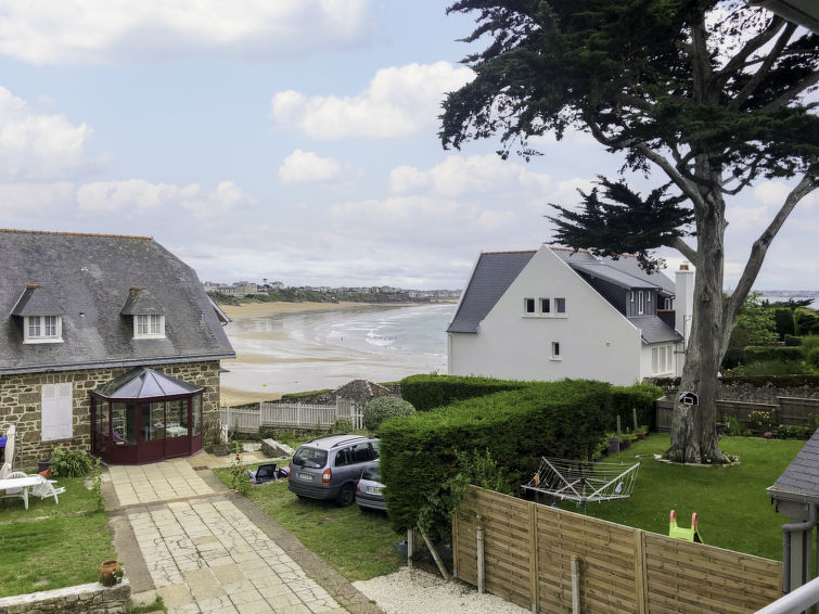 Foto van exterieur van Appartement Saint Maloin de winter