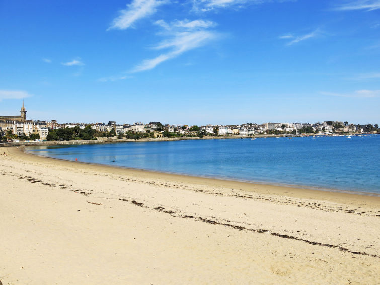 Foto van omgeving van Vakantiehuis Dinard