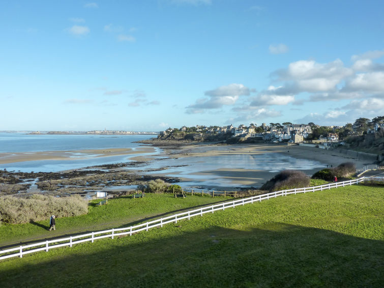 Foto van omgeving van Vakantiehuis Dinard