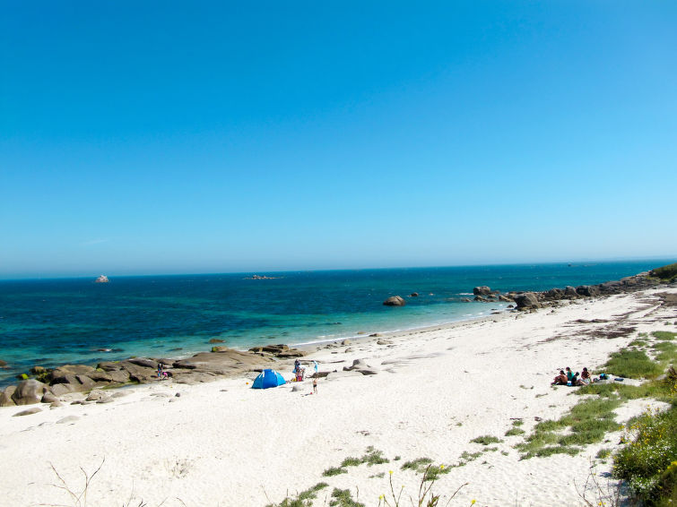 Foto van omgeving van Vakantiehuis Plouneour Trez